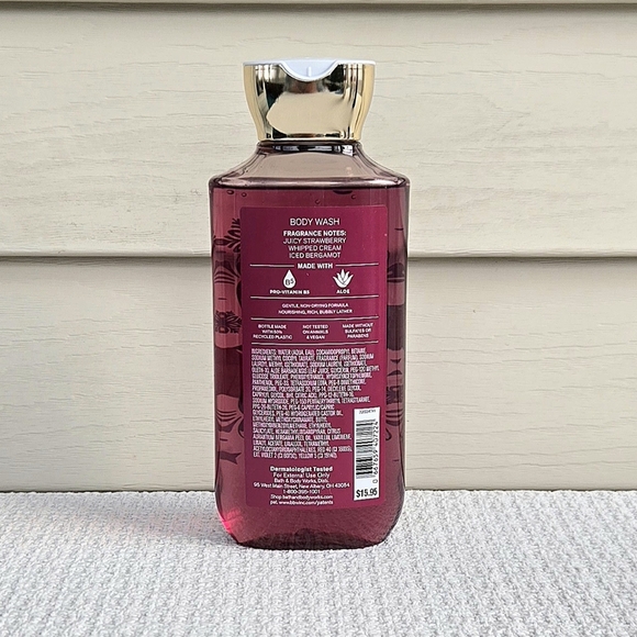 Bath & Body Works Strawberry Snowflakes Body Wash & Lotion Set - 10 oz. & 8 oz. - Picture 3 of 5